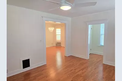 21 Oakwood Street, East Hartford, CT 06108 - Photo 11