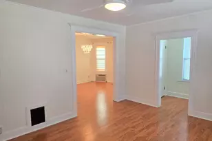 21 Oakwood St, East Hartford, CT 06108 - Photo 11