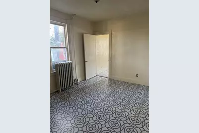 183 Brook Street, Hartford, CT 06120 - Photo 9