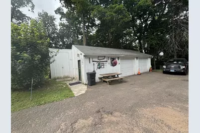 30 Pearl Street, Meriden, CT 06450 - Photo 3