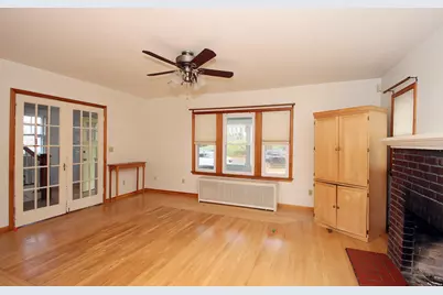 30 Pearl Street, Meriden, CT 06450 - Photo 5