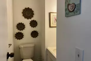 136 Shepard Ave, Hamden, CT 06514 - Photo 7