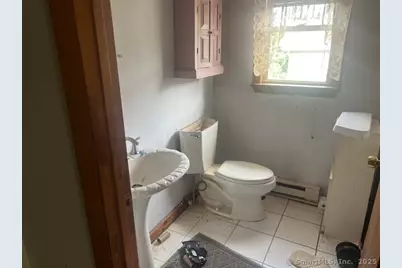 51 North Cliff Street, Norwich, CT 06360 - Photo 11