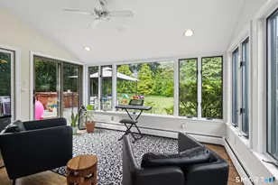 104 Bentwood Rd, West Hartford, CT 06107 - Photo 15