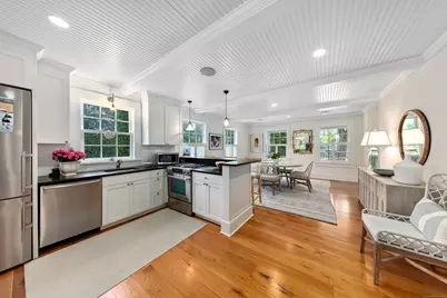 168 Rowayton Avenue, Norwalk, CT 06853 - Photo 11