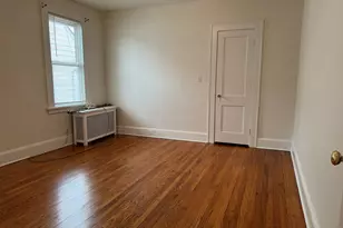 285 Clover St, Stratford, CT 06614 - Photo 5