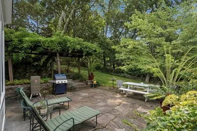 202 Weed Street, New Canaan, CT 06840 - Photo 37