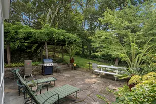 202 Weed St, New Canaan, CT 06840 - Photo 37