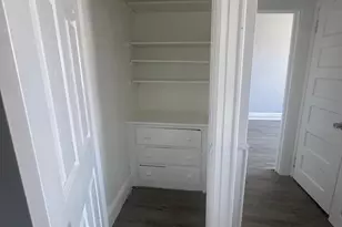 159 Charles St, Bridgeport, CT 06606 - Photo 9