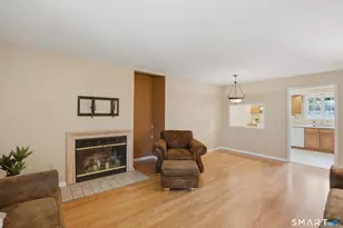 102 Heatherwood Dr, Brookfield, CT 06804 - Photo 7