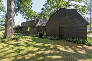 5 Robeth Ln, Wethersfield, CT 06109 - Photo 9