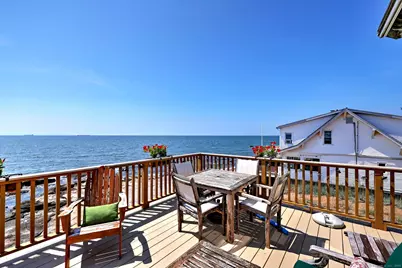 4 Cambridge Court, East Haven, CT 06512 - Photo 9