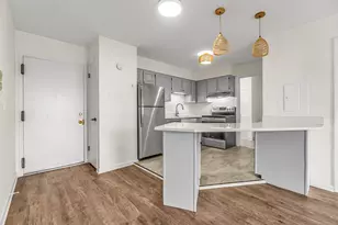 115 Short Beach Rd, Stratford, CT 06615 - Photo 5