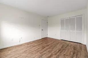 115 Short Beach Rd, Stratford, CT 06615 - Photo 13