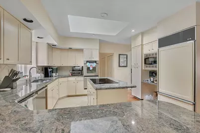 146 Lantern Park Lane South, Southbury, CT 06488 - Photo 5