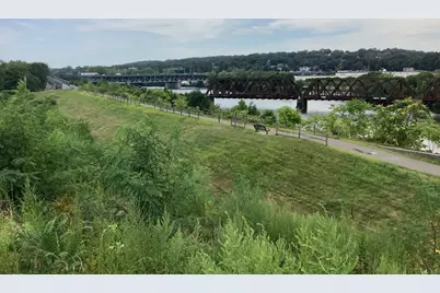 105 Camptown Avenue, Derby, CT 06418 - Photo 5