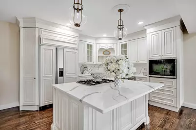 550 New Hanover Avenue, Meriden, CT 06451 - Photo 3