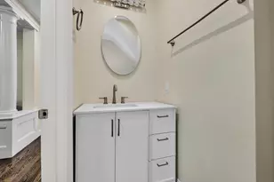 550 New Hanover Ave, Meriden, CT 06451 - Photo 23