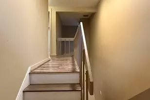 92 Shepards Knoll Dr, Hamden, CT 06514 - Photo 13