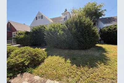 681 Westfield Avenue, Bridgeport, CT 06606 - Photo 17