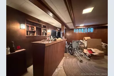 681 Westfield Avenue, Bridgeport, CT 06606 - Photo 13