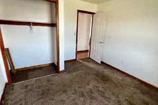 320 Garden St, Hartford, CT 06112 - Photo 11