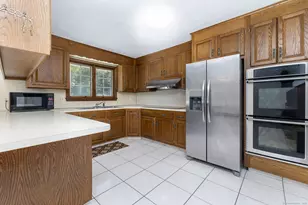 428 Maple St, Litchfield, CT 06759 - Photo 11