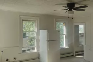 322 Catherine St, Bridgeport, CT 06604 - Photo 17