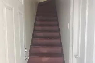 322 Catherine St, Bridgeport, CT 06604 - Photo 5