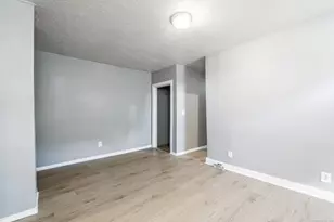 50 York St, Hartford, CT 06106 - Photo 13