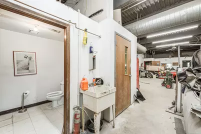 241 Ledyard Street #B1, Hartford, CT 06114 - Photo 9