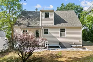 110 3rd St, Hamden, CT 06514 - Photo 7