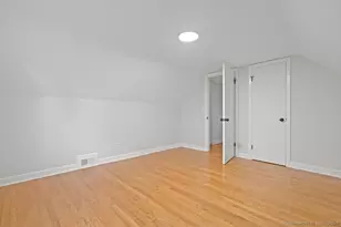 110 3rd St, Hamden, CT 06514 - Photo 13