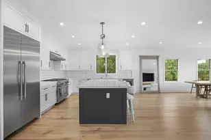 345 Reef Rd, Fairfield, CT 06824 - Photo 17