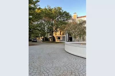 69 Harbour Close #69, New Haven, CT 06519 - Photo 1