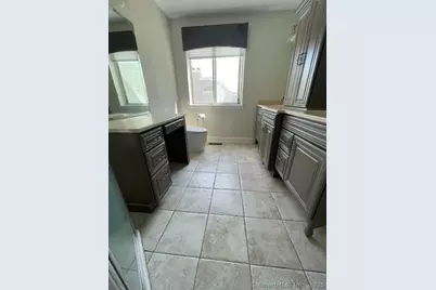 69 Harbour Close #69, New Haven, CT 06519 - Photo 11