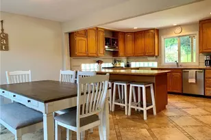 11 Candlewood Rd, New Fairfield, CT 06812 - Photo 11