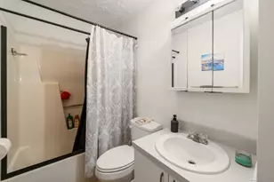 147 Hamden Ave, Waterbury, CT 06704 - Photo 23