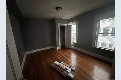 65 Palm Street #2nd Floor, Bridgeport, CT 06610 - Photo 9