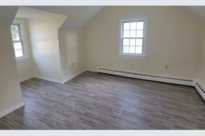 133 Charter Oak Avenue, East Haven, CT 06512 - Photo 9