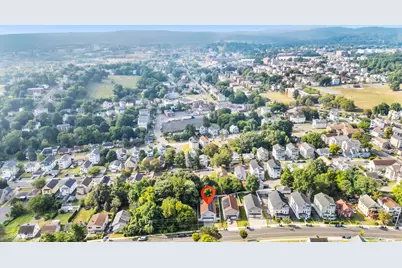 55 Allen Street, New Britain, CT 06053 - Photo 3