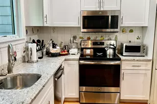 389 Trailsend Dr, Torrington, CT 06790 - Photo 9