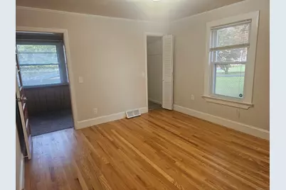 8 Cliff Street, Naugatuck, CT 06770 - Photo 7