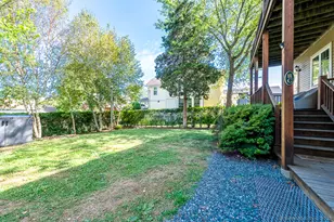 11 N Main St, Essex, CT 06426 - Photo 15