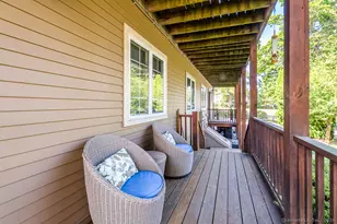 11 N Main St, Essex, CT 06426 - Photo 13