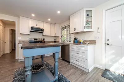 11 North Main Street, Essex, CT 06426 - Photo 21