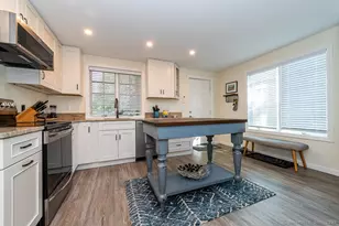 11 N Main St, Essex, CT 06426 - Photo 19