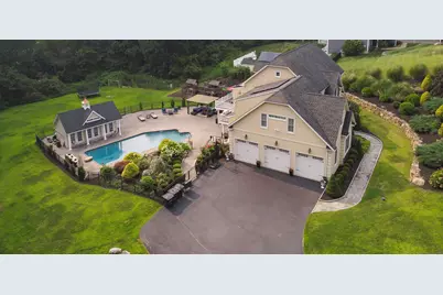 13 Margaret Terrace, Wolcott, CT 06716 - Photo 3