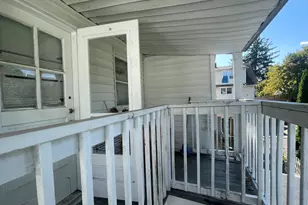 28 Anderson St, Stamford, CT 06902 - Photo 17