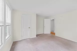 60 Lincoln St, Enfield, CT 06082 - Photo 7